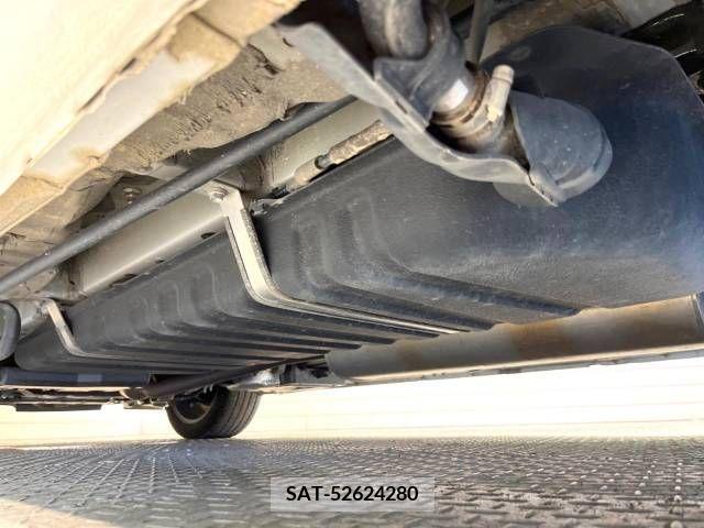 Toyota ALPHARD 2022-04 389026-19