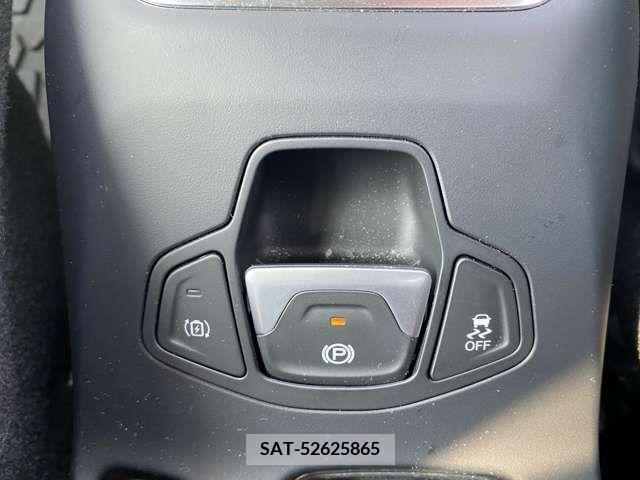 Jeep RENEGADE 2023-03 219707-16