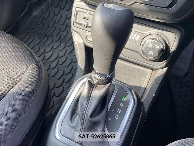 Jeep RENEGADE 2023-03 219707-15