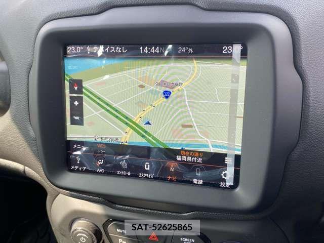 Jeep RENEGADE 2023-03 219707-7