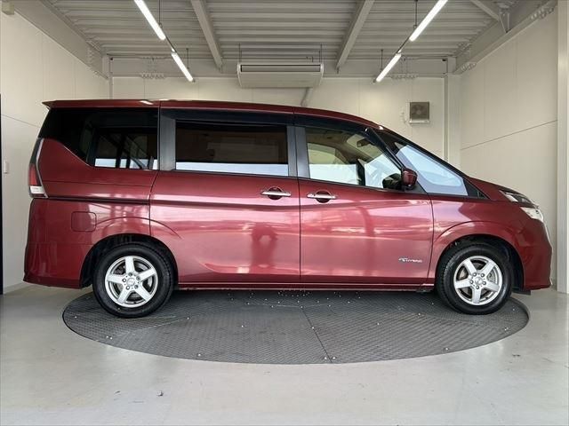 Nissan SERENA 2018-01 19616-3