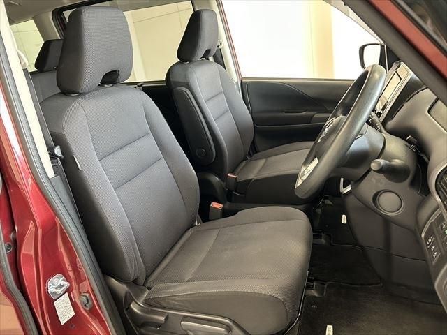 Nissan SERENA 2018-01 19616-17