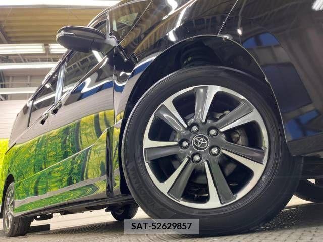 Toyota NOAH 2017-08 332087-13