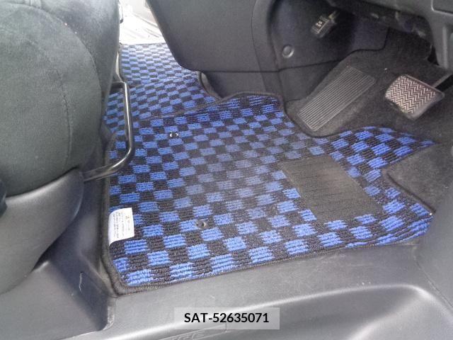 Toyota VELLFIRE 2010-01 352606-20
