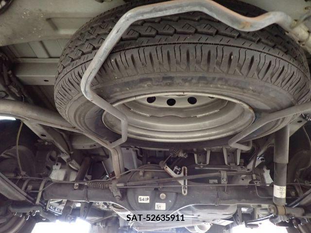Mazda BONGO VAN 2010-10 217459-10