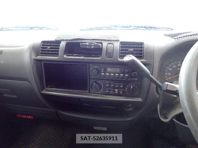 Mazda BONGO VAN 2010-10 217459-11