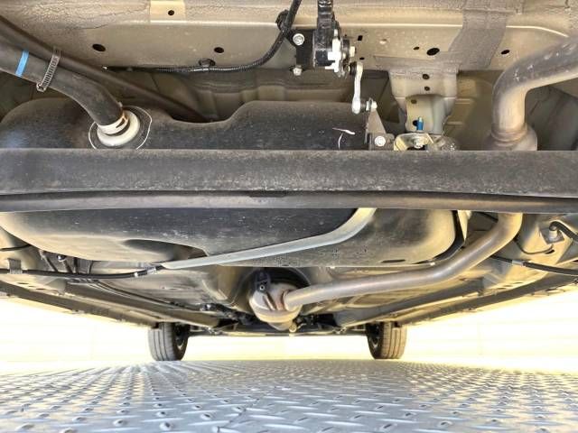 Suzuki SPACIA 2022-01 185910-18