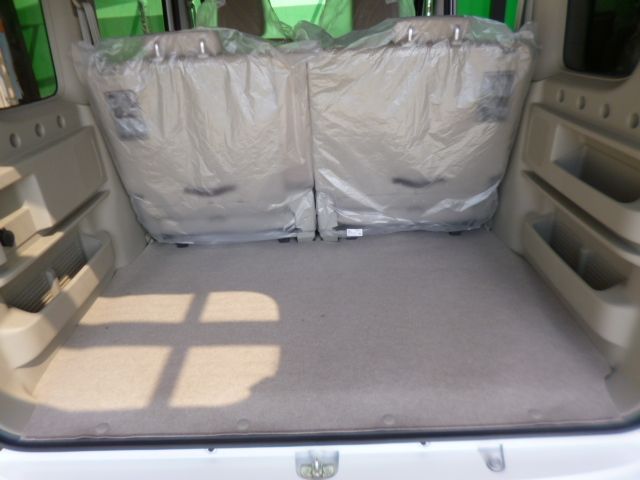 Suzuki EVERY WAGON 2023-02 23556-24