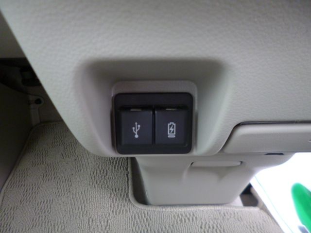 Suzuki EVERY WAGON 2023-02 23556-12