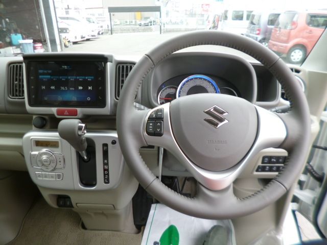 Suzuki EVERY WAGON 2023-02 23556-14