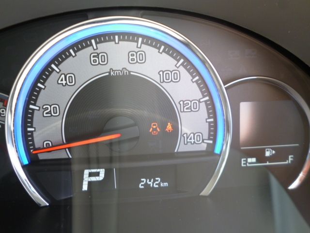 Suzuki EVERY WAGON 2023-02 23556-17