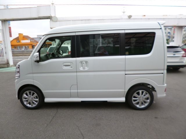 Suzuki EVERY WAGON 2023-02 23556-7