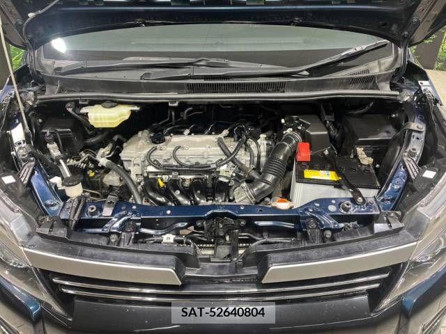 Toyota VOXY 2017-04 217376-19