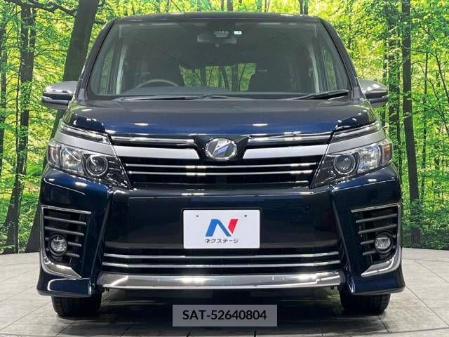 Toyota VOXY 2017-04 217376-15