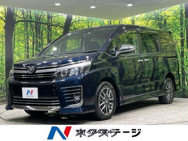 Toyota VOXY 2017-04 217376-0