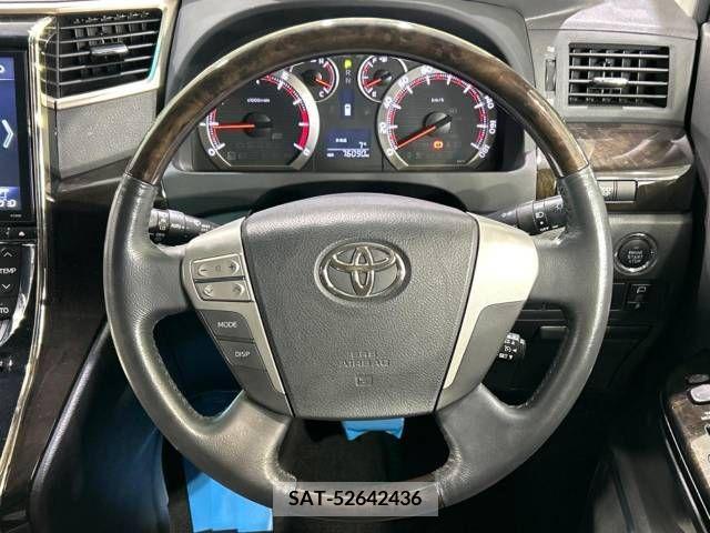 Toyota VELLFIRE 2014-06 221581-12