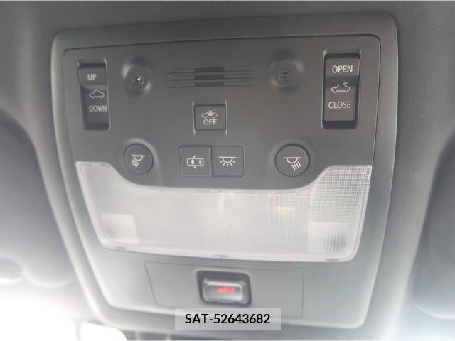 Lexus IS 2017-11 227851-17