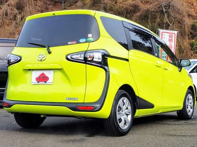 Toyota SIENTA 2018-11 192514-2