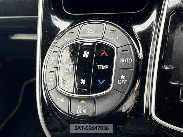 Toyota VOXY 2019-03 239640-23