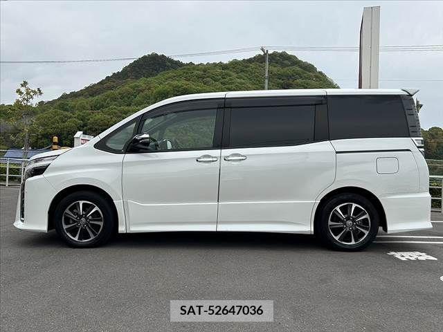 Toyota VOXY 2019-03 239640-10