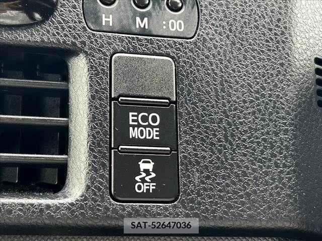 Toyota VOXY 2019-03 239640-24