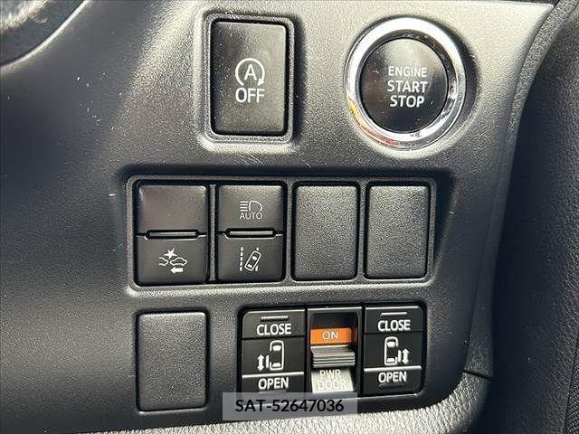 Toyota VOXY 2019-03 239640-4