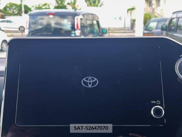 Toyota VOXY 2022-12 256149-2