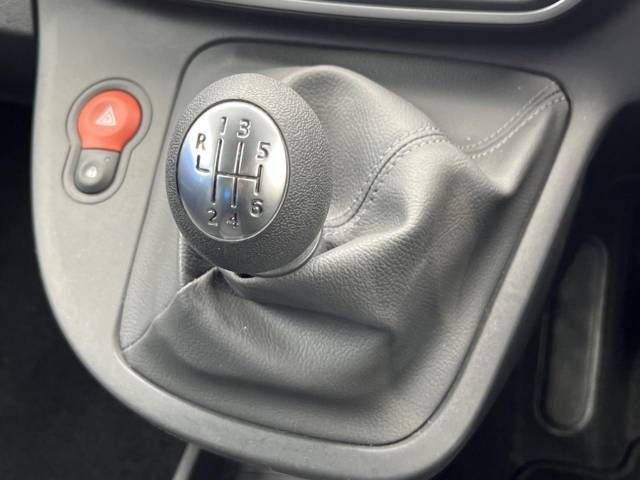Renault KANGOO 2021-07 185385-9