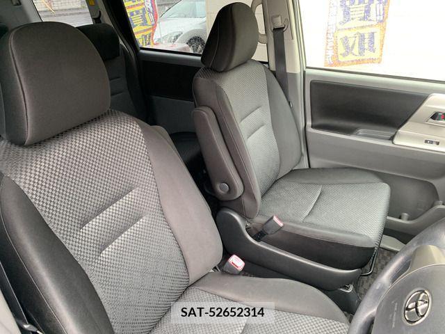 Toyota NOAH 2007-09 298106-13