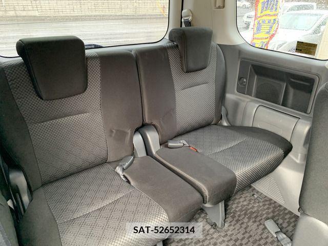 Toyota NOAH 2007-09 298106-10