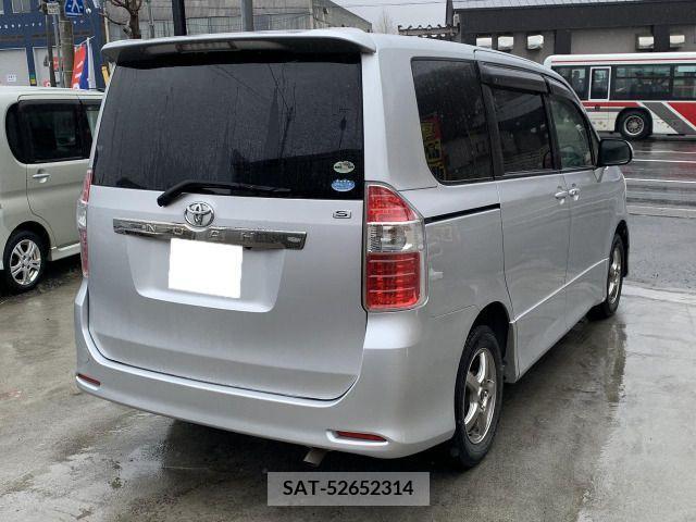 Toyota NOAH 2007-09 298106-5