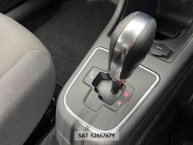 VolksWagen UP! 2014-08 289701-3