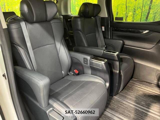 Toyota ALPHARD 2019-06 355528-9