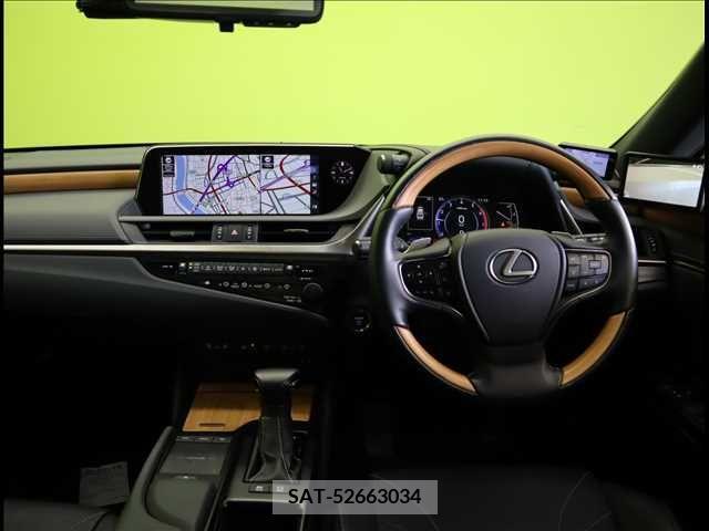 Lexus ES 2019-09 354329-20