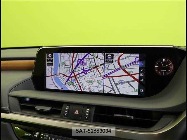 Lexus ES 2019-09 354329-3
