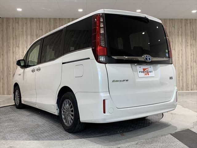 Toyota ESQUIRE 2016-11 187504-6