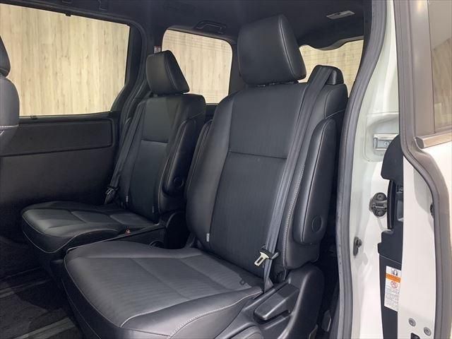 Toyota ESQUIRE 2016-11 187504-23