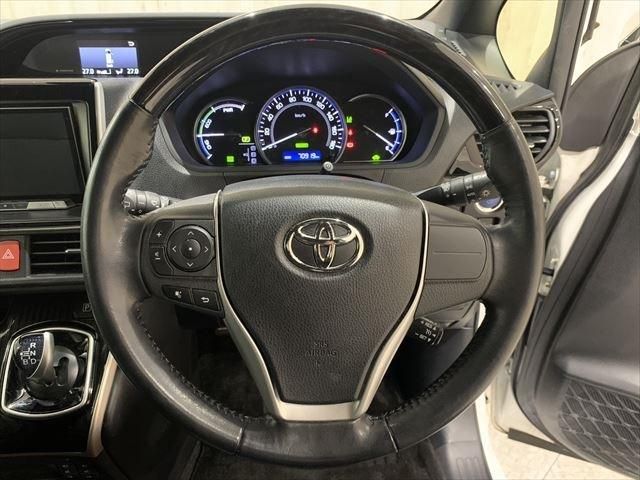 Toyota ESQUIRE 2016-11 187504-26
