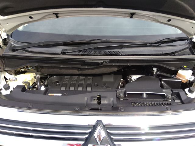 Mitsubishi DELICA D5 2019-03 21683-18