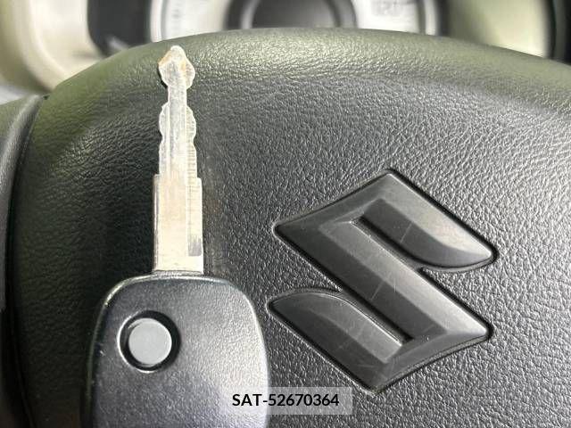 Suzuki ALTO 2019-05 336068-6