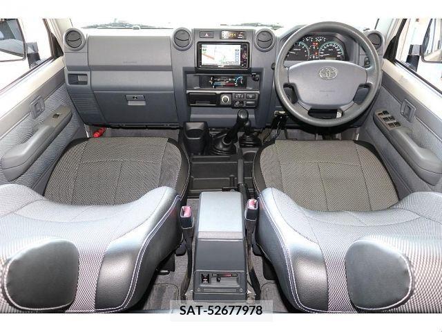 Toyota LAND CRUISER 2015-04 274997-1