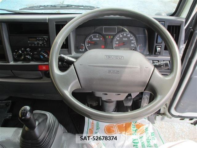 Isuzu ELF TRUCK 2013-11 268294-9