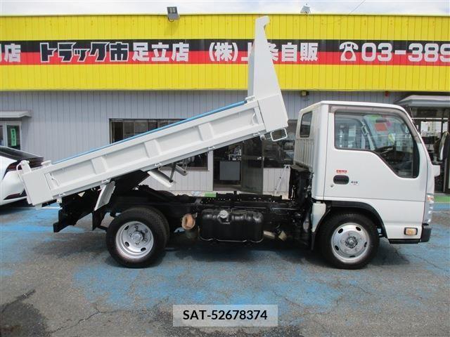 Isuzu ELF TRUCK 2013-11 268294-2