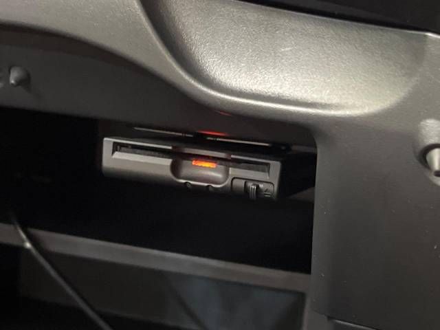 Nissan NOTE 2018-02 182369-7