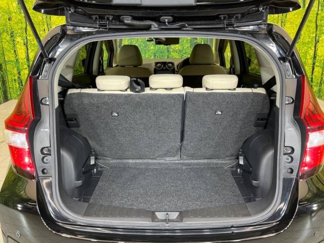 Nissan NOTE 2018-02 182369-10