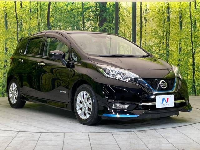 Nissan NOTE 2018-02 182369-16