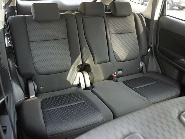Mitsubishi OUTLANDER 2012-10 4195-19