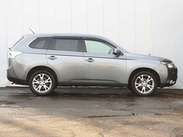 Mitsubishi OUTLANDER 2012-10 4195-5