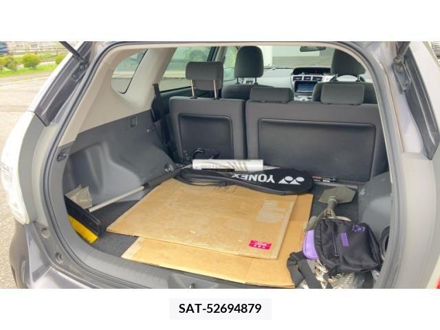 Toyota PRIUS ALPHA 2011-12 393504-8