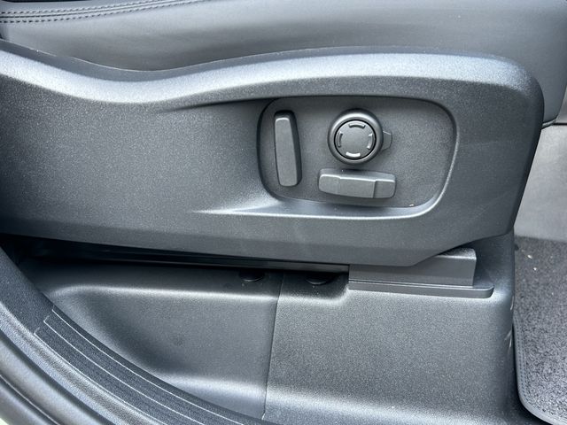 ROVER DEFENDER 2023-06 191713-11